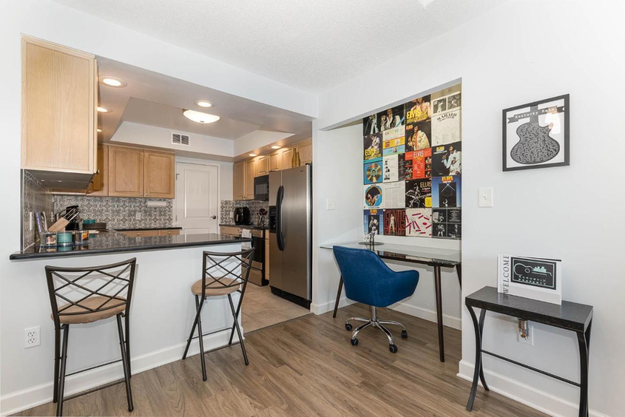 Large, Stunning Elvis Themed Condo,10 Min From Cvg Florence Exterior photo